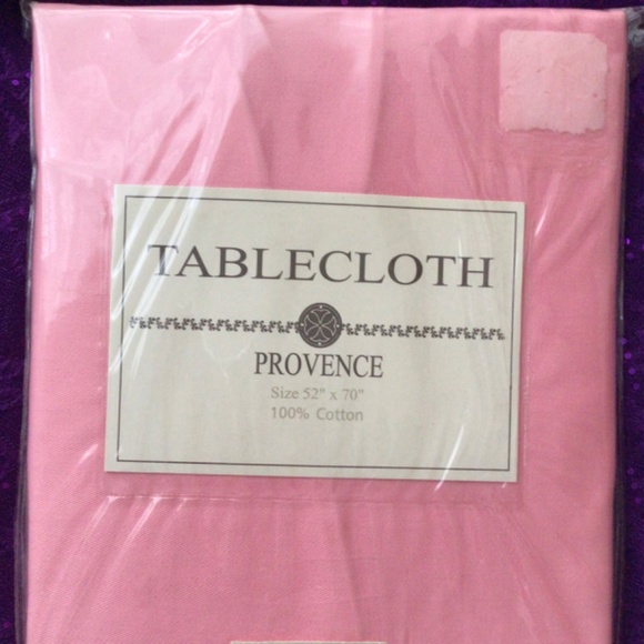 Tablecloth NWOT - Picture 5 of 7